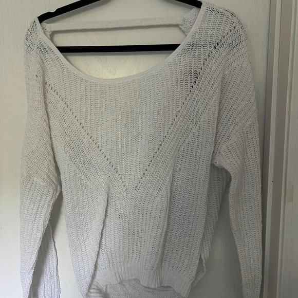 Cute sweater - Picture 1 of 2